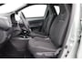 Toyota Aygo X Hybrid 115 pulse | Apple Carplay / Android Auto | Keyless | Parkeersensoren voor/achter | Adaptive Cruise | LED | Clima | Camera | 17 inch | Privacy glas