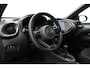 Toyota Aygo X Hybrid 115 pulse | Apple Carplay / Android Auto | Keyless | Parkeersensoren voor/achter | Adaptive Cruise | LED | Clima | Camera | 17 inch | Privacy glas