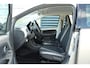 Volkswagen Up! 1.0 MPI 60pk High up! 5-Drs. | Cruise Control | 16" Ypsilon Velgen + Allseason Banden