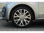 Volkswagen Up! 1.0 MPI 60pk High up! 5-Drs. | Cruise Control | 16" Ypsilon Velgen + Allseason Banden