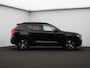 Volvo XC40 1.5 T3 / Stoel+Stuurverwarming / Apple Carplay / Parkeersensoren V+A / Getint Glas / 18" Wielen / Cruise Control /