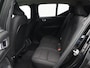 Volvo XC40 1.5 T3 / Stoel+Stuurverwarming / Apple Carplay / Parkeersensoren V+A / Getint Glas / 18" Wielen / Cruise Control /