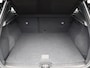 Volvo XC40 1.5 T3 / Stoel+Stuurverwarming / Apple Carplay / Parkeersensoren V+A / Getint Glas / 18" Wielen / Cruise Control /
