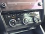 Skoda Octavia Combi 1.5 TSI Business Edition TREKHAAK PDC CARPLAY