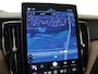 Volvo XC60 T6 AWD Ultra Dark | Luchtvering | Trekhaak | 360° Camera | Panoramadak |