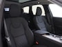Volvo XC60 T6 AWD Ultra Dark | Luchtvering | Trekhaak | 360° Camera | Panoramadak |