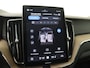 Volvo XC60 T6 AWD Ultra Dark | Luchtvering | Trekhaak | 360° Camera | Panoramadak |