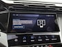 Peugeot 308 SW Allure 1.6 Plug-in Hybrid 180pk Automaat | Lage kilometerstand! | Navigatie | Achteruitrijcamera | Climate Control | Cruise Control | Parkeersensoren v+a | Keyless start | Bluetooth | Draadloze Apple Carplay / Android auto | DAB+ radio | Led koplampen | Volledig digitaal instrumentenpaneel | Donker getint glas | Trekhaak | 17" lichtmetalen velgen |