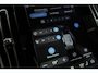 Volvo XC40 2.0 B4 Plus Black Edition | Trekhaak | Lichtmetalen Velgen 20 inch | Harman Kardon Audio | Panoramadak | 360 Graden Camera | Parkeersensoren | Keyless Entry | Elektrische Achterklep | Elektrisch Verstelbare Voorstoelen | Stoelverwarming | Google Navigatie | Apple Carplay | Android Auto