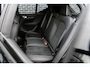 Volvo XC40 2.0 B4 Plus Black Edition | Trekhaak | Lichtmetalen Velgen 20 inch | Harman Kardon Audio | Panoramadak | 360 Graden Camera | Parkeersensoren | Keyless Entry | Elektrische Achterklep | Elektrisch Verstelbare Voorstoelen | Stoelverwarming | Google Navigatie | Apple Carplay | Android Auto