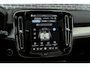 Volvo XC40 2.0 B4 Plus Black Edition | Trekhaak | Lichtmetalen Velgen 20 inch | Harman Kardon Audio | Panoramadak | 360 Graden Camera | Parkeersensoren | Keyless Entry | Elektrische Achterklep | Elektrisch Verstelbare Voorstoelen | Stoelverwarming | Google Navigatie | Apple Carplay | Android Auto
