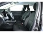 Renault Captur 1.3 TCe 140 Zen / Navi / Camera / Trekhaak / Cruisecontrol