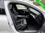 Volvo V60 2.0 T8 Recharge AWD R-Design | Clima | Cruise | Carplay | Stoelverwarming | LED V+A | LMV!
