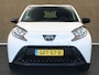 Toyota Aygo X 1.0 VVT-i MT Play - ORIGINEEL NEDERLANDSE AUTO - AFKOMSTIG VAN 1E EIGENAAR - AIRCO - APPLE CARPLAY/ ANDROID AUTO - CAMERA - DAB AUDIO -