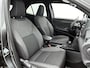Toyota Yaris Cross 1.5 Hybrid 115 First Edition + | BTW voertuig | Parkeersensoren voor+achter | Stoel+Stuurverwarming | Draadloze telefoonlader | Navigatie | Apple CarPlay/Android Auto | Cruise Control Adaptive |