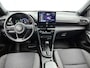 Toyota Yaris Cross 1.5 Hybrid 115 First Edition + | BTW voertuig | Parkeersensoren voor+achter | Stoel+Stuurverwarming | Draadloze telefoonlader | Navigatie | Apple CarPlay/Android Auto | Cruise Control Adaptive |