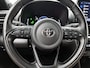 Toyota Yaris Cross 1.5 Hybrid 115 First Edition + | BTW voertuig | Parkeersensoren voor+achter | Stoel+Stuurverwarming | Draadloze telefoonlader | Navigatie | Apple CarPlay/Android Auto | Cruise Control Adaptive |