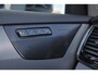 Volvo XC90 T8 Recharge AWD Inscription Expression - Panorama/schuifdak - IntelliSafe Assist & Surround - 360º Camera - Harman Kardon audio - Adaptieve LED koplampen - Verwarmde voorstoelen, stuur & achterbank - Parkeersensoren voor & achter - Elektr. bedienb. voorstoelen met geheugen - Draadloze tel. lader - Standkachel - Extra getint glas - Inklapbare trekhaak - 21' LMV