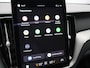 Volvo XC60 2.0 T8 Plug-in hybrid AWD Ultra Black Edition / Trekhaak / Panoramadak / 360 Camera / Head-up Display / Full-Led / Harman Kardon / Stoel+Stuurverwarming / BLIS /