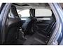 Volvo S90 T8 AWD Ultimate Bright - IntelliSafe Assist & Surround - 360º Camera - Bowers & Wilkins audio - Adaptieve LED koplampen - Verwarmde voorstoelen, stuur & achterbank - Parkeersensoren voor & achter - Elektr. bedienb. voorstoelen met geheugen - Head up display - Extra getint glas - 19' LMV
