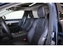 Volvo S90 T8 AWD Ultimate Bright - IntelliSafe Assist & Surround - 360º Camera - Bowers & Wilkins audio - Adaptieve LED koplampen - Verwarmde voorstoelen, stuur & achterbank - Parkeersensoren voor & achter - Elektr. bedienb. voorstoelen met geheugen - Head up display - Extra getint glas - 19' LMV
