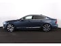 Volvo S90 T8 AWD Ultimate Bright - IntelliSafe Assist & Surround - 360º Camera - Bowers & Wilkins audio - Adaptieve LED koplampen - Verwarmde voorstoelen, stuur & achterbank - Parkeersensoren voor & achter - Elektr. bedienb. voorstoelen met geheugen - Head up display - Extra getint glas - 19' LMV