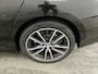 BMW 3-Serie 318i 156pk Automaat Executive Edition | Model Sport Line| M stuur | 18" | Zwarte hemel | Active Cruise Control