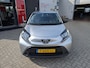 Toyota Aygo X Play NL-AUTO 100% DEALER OH METALLIC AIRCO ANDROID/APPLE CRUISE CONTROL