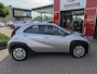 Toyota Aygo X Play NL-AUTO 100% DEALER OH METALLIC AIRCO ANDROID/APPLE CRUISE CONTROL