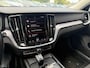 Volvo V60 2.0 T4 Momentum Pro | Trekhaak | Styling Pakket | Achteruitrijcamera | Parkeersensoren | Elektrische Achterklep | Navigatie | Apple Carplay | Android Auto