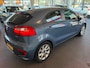 Kia Rio 1.2 CVVT ExecutiveLine | Achteruitrijcamera | Stoel+Stuurverwarming | Navigatie | Cruise control | Climate control | Parkeersensoren | Nederlands geleverd | Elek. inklapbare spiegels
