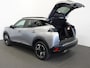 Peugeot 2008 1.2 PureTech 130pk Automaat Allure Navigatie Apple Carplay/Android Auto 360 camera Parkeersensoren Blind Spot Assist Adaptive Cruise Control Stoelverwarming Getinte ramen Climate Control
