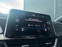 Volkswagen T-Roc 1.0 TSI R-Line IQ-light / Carplay / ACC / PDC / Stoelverwarming / Digitiale cockpit / Zwarte hemel / 4-Seiz. Band