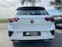 Volkswagen T-Roc 1.0 TSI R-Line IQ-light / Carplay / ACC / PDC / Stoelverwarming / Digitiale cockpit / Zwarte hemel / 4-Seiz. Band