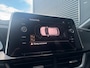 Volkswagen T-Roc 1.0 TSI R-Line IQ-light / Carplay / ACC / PDC / Stoelverwarming / Digitiale cockpit / Zwarte hemel / 4-Seiz. Band