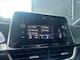 Volkswagen T-Roc 1.0 TSI R-Line IQ-light / Carplay / ACC / PDC / Stoelverwarming / Digitiale cockpit / Zwarte hemel / 4-Seiz. Band