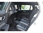 Volvo V60 T8 Plug-in hybrid AWD Plus Dark | Trekhaak | Stoel-/Stuurwiel verwarming | 360 graden camera | Harman Kardon Premium audio | All Season banden | Elektrisch verstelbare Voorstoelen | BLIS | Adaptieve Cruise Control | Google | Apple Carplay |