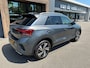 Volkswagen T-Roc 1.5 TSI 150pk DSG R-Line | Camera | Keyless | Elek. Achterklep | Dode hoek | Rijklaar incl. 1 jaar Bovag garantie