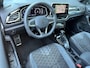 Volkswagen T-Roc 1.5 TSI 150pk DSG R-Line | Camera | Keyless | Elek. Achterklep | Dode hoek | Rijklaar incl. 1 jaar Bovag garantie