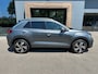 Volkswagen T-Roc 1.5 TSI 150pk DSG R-Line | Camera | Keyless | Elek. Achterklep | Dode hoek | Rijklaar incl. 1 jaar Bovag garantie