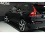 Volvo XC60 2.0 B5 / PANO / ACC / CAMERA / KEYLESS / STUUR+STOELVERW