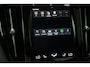 Volvo XC60 2.0 B5 / PANO / ACC / CAMERA / KEYLESS / STUUR+STOELVERW
