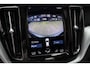 Volvo XC60 2.0 B5 / PANO / ACC / CAMERA / KEYLESS / STUUR+STOELVERW