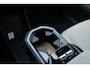Volvo EX30 P5 Long Range Plus Europa 69 kWh | Apple carplay / Android auto | Electronic climate control | 19" lichtmetalen velgen | Verwarmde voorstoelen |
