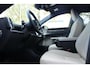 Volvo EX30 P5 Long Range Plus Europa 69 kWh | Apple carplay / Android auto | Electronic climate control | 19" lichtmetalen velgen | Verwarmde voorstoelen |