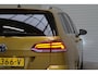 Volkswagen Golf Variant 1.6 TDI Highline / Automaat / NL Auto / Digital Dash / Carplay / Dealeronderhouden!