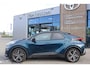Toyota C-HR / C-HR+ 2.0 PHEV EXECUTIVE JBL-AUDIO 19"LMV LED-PRISMA PANODAK 360GR-CAMERA STUURVERW. AFN-TREKHAAK NL-AUTO