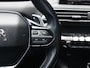Peugeot 3008 SUV Allure PureTech 130pk S&S EAT6, Rijklaarprijs, Navigatie Panoramisch schuifdak LED verlichting Camera