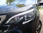 Peugeot 3008 SUV Allure PureTech 130pk S&S EAT6, Rijklaarprijs, Navigatie Panoramisch schuifdak LED verlichting Camera