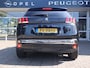 Peugeot 3008 SUV Allure PureTech 130pk S&S EAT6, Rijklaarprijs, Navigatie Panoramisch schuifdak LED verlichting Camera